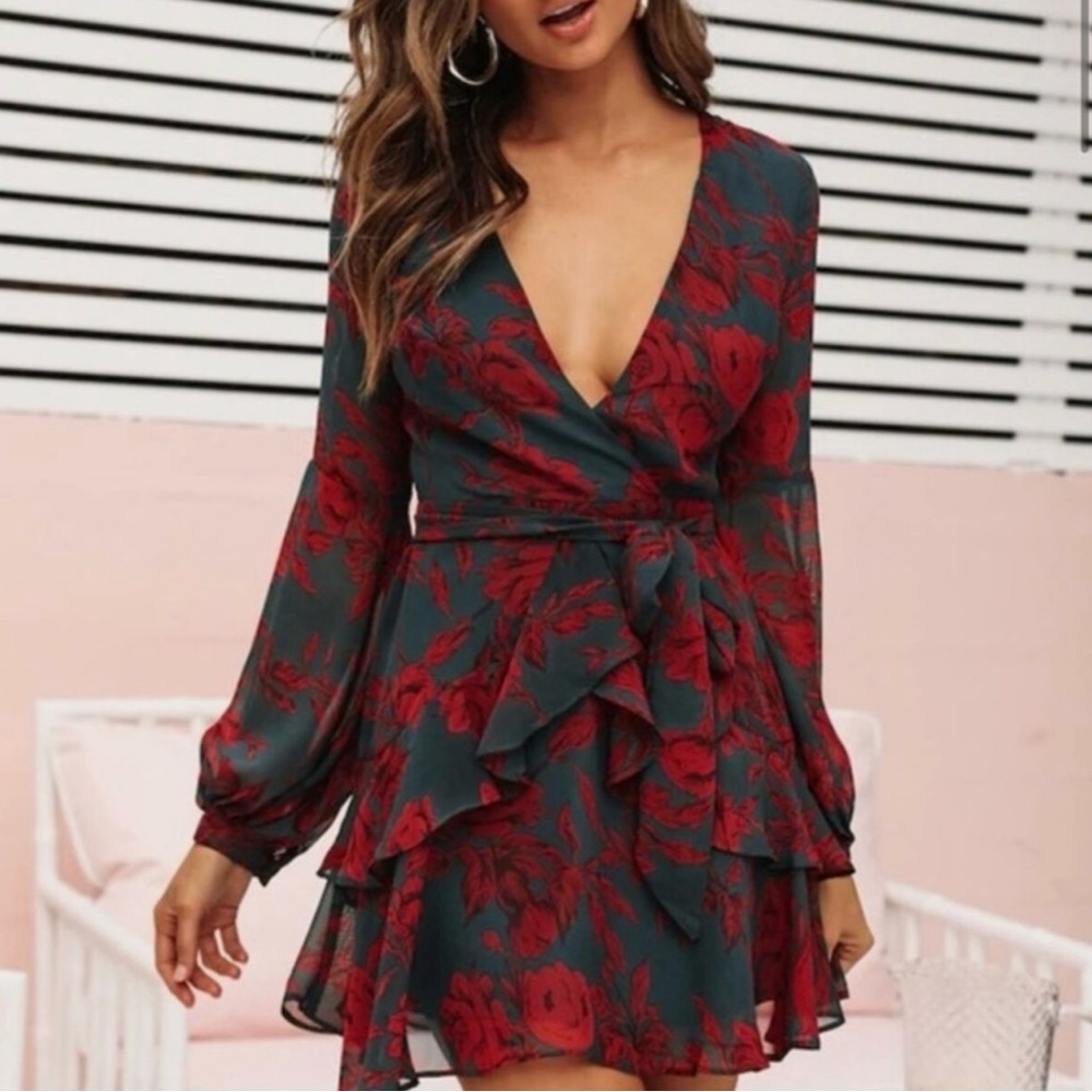 Hello Molly Woman’s Floral Dress - US 4